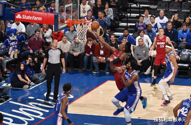  奥格斯堡主场负于波鸿遭遇三连败