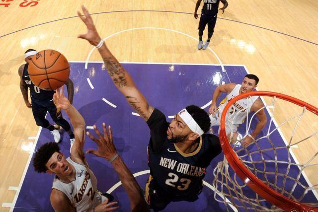  魔术外线群集体爆发，单场命中二十记三分创队史