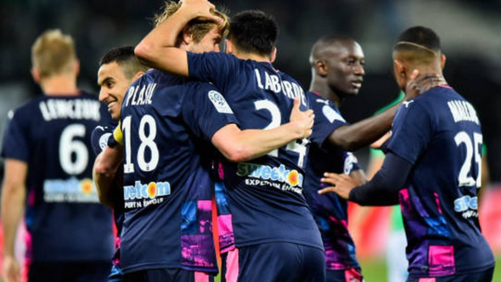  波尔多老将集体发威，法甲经验优势助力冲超