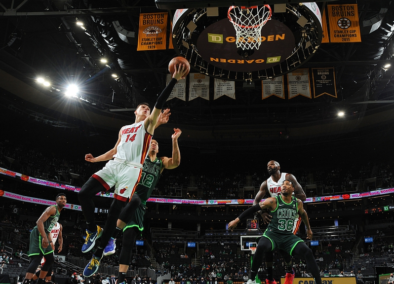  杜兰特末节发力太阳逆转国王延续客场不败